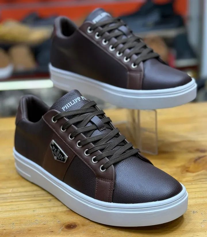 Sneakers Homme en Cuir Marron – Élégance et Confort